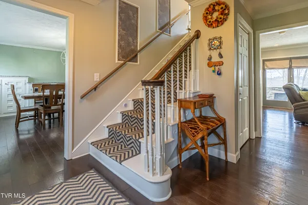 $595,000 | 20220 Colony Lane, Bristol, VA 24202