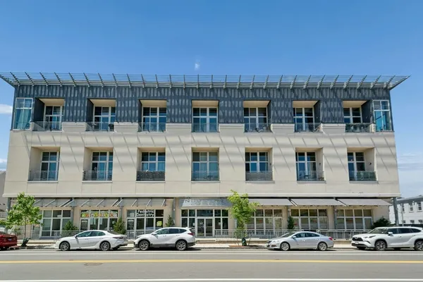 $650,000 | 950 Broadway, Unit 36, Chelsea, MA 02150