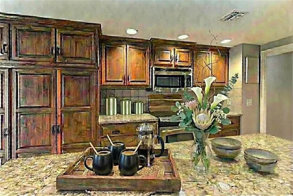 $625,000 | 4740 Roanoke Parkway, Unit 605, Kansas City, MO 64112