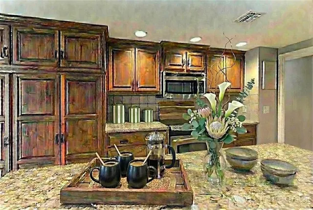 $625,000 | 4740 Roanoke Parkway, Unit 605, Kansas City, MO 64112