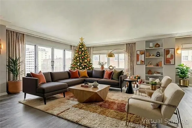 $625,000 | 4740 Roanoke Parkway, Unit 605, Kansas City, MO 64112