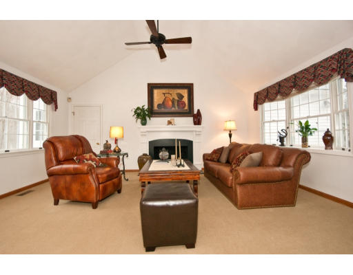 135 East Emerson Road Lexington, MA 02420 - Photo 9 of 14