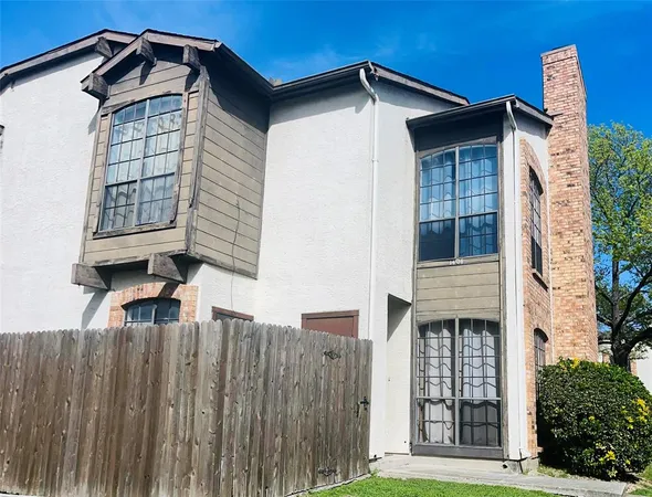 $110,000 | 611 Oriole Boulevard, Unit 1404, Duncanville, TX 75116