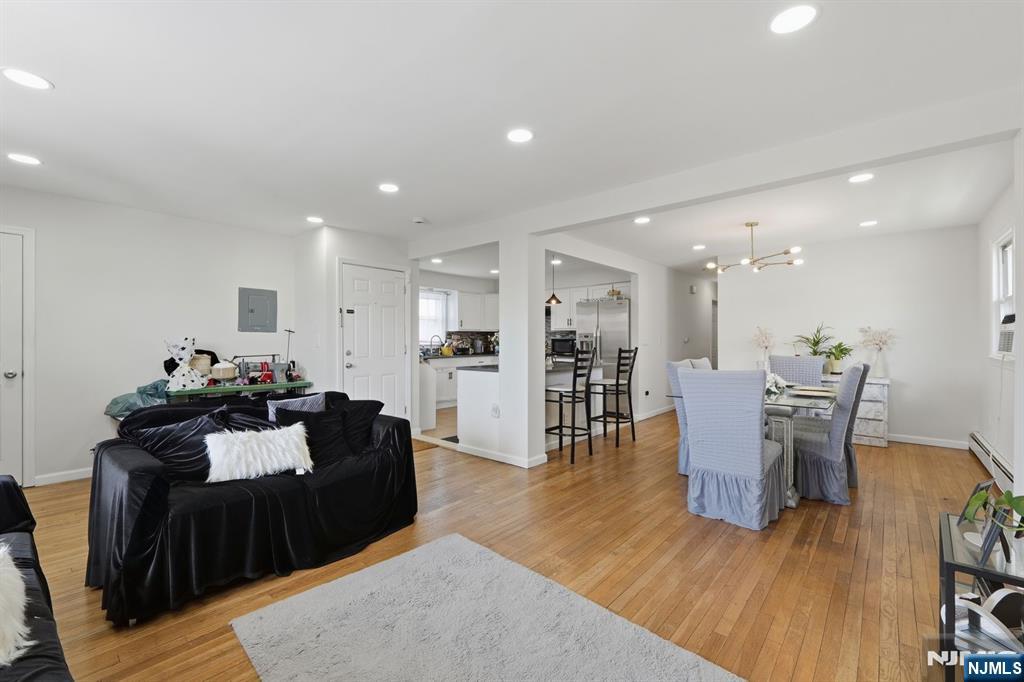 1134 Rivington Street Roselle, NJ 07203 - Photo 4 of 26