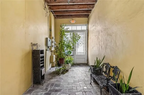 $645,000 | 530 St Philip Street, Unit 3, New Orleans, LA 70116
