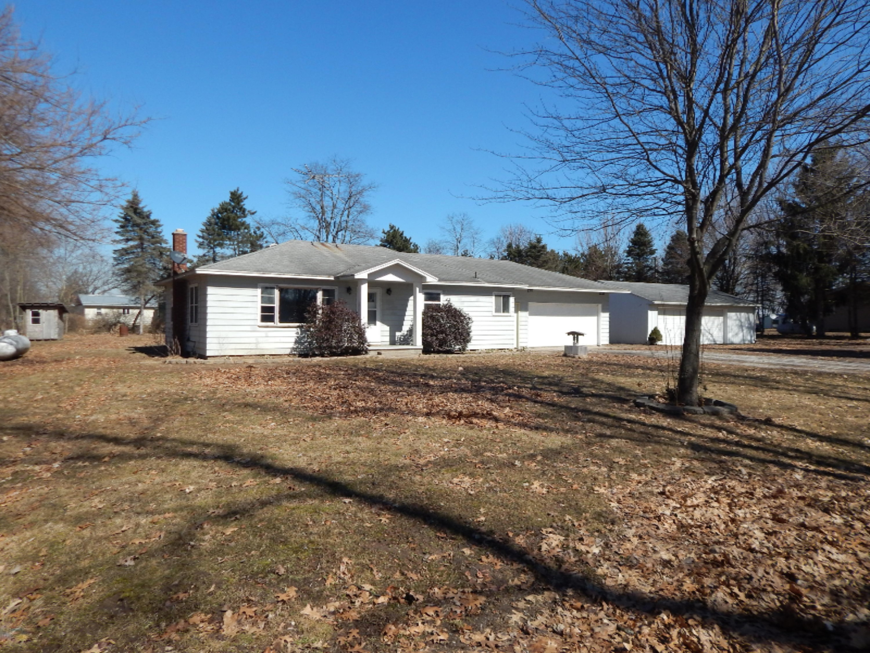 16904 Featherstone Road Constantine, MI 49042 - Photo 1 of 22 DSCN4114