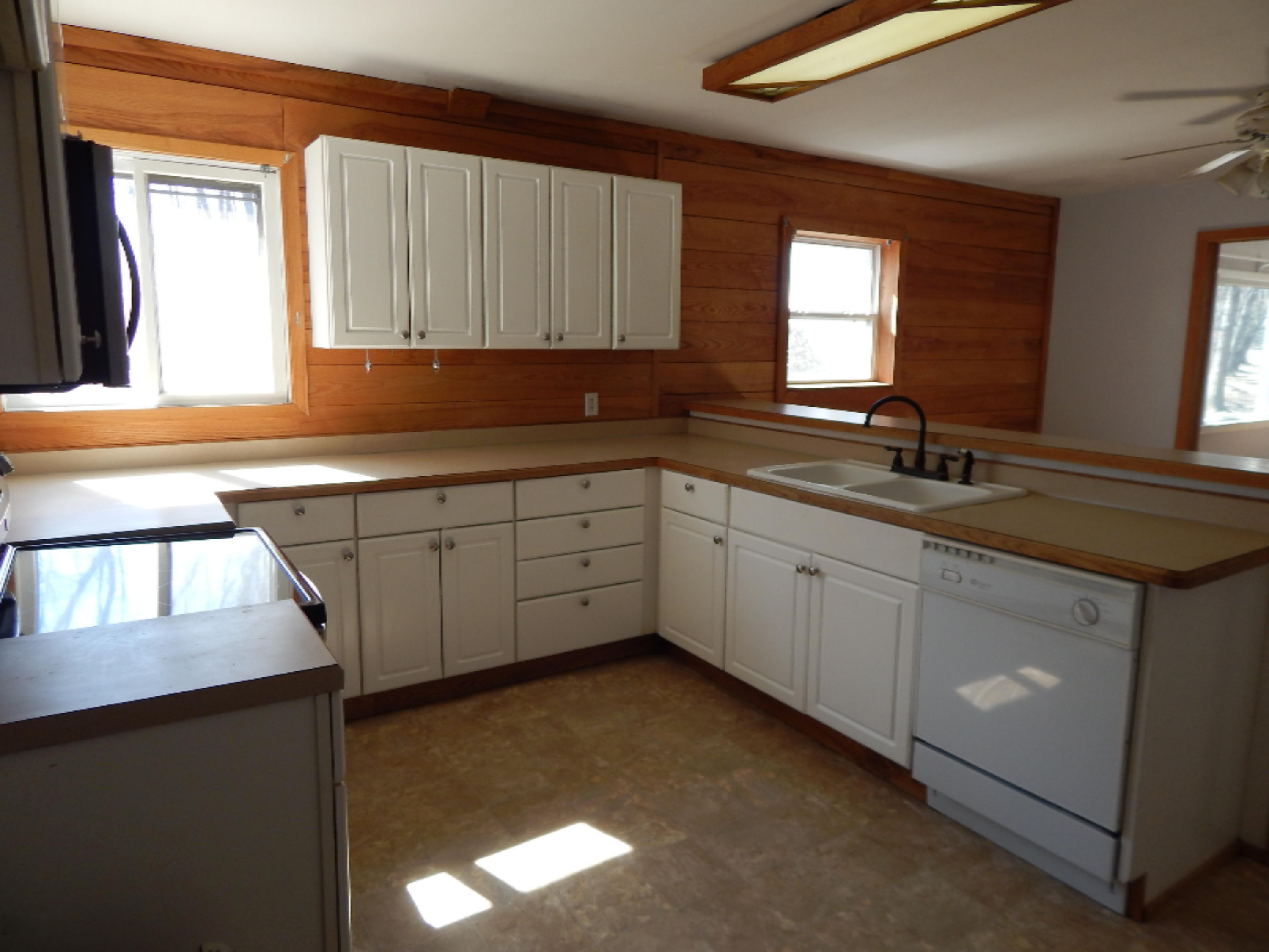 16904 Featherstone Road Constantine, MI 49042 - Photo 7 of 22 DSCN4091