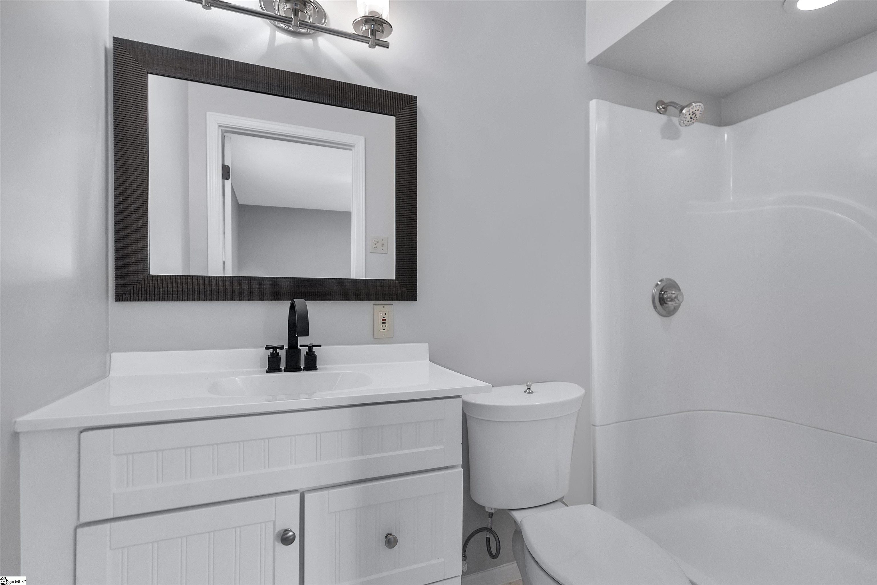 2305 Poplar Lane Anderson, SC 29621 - Photo 25 of 34