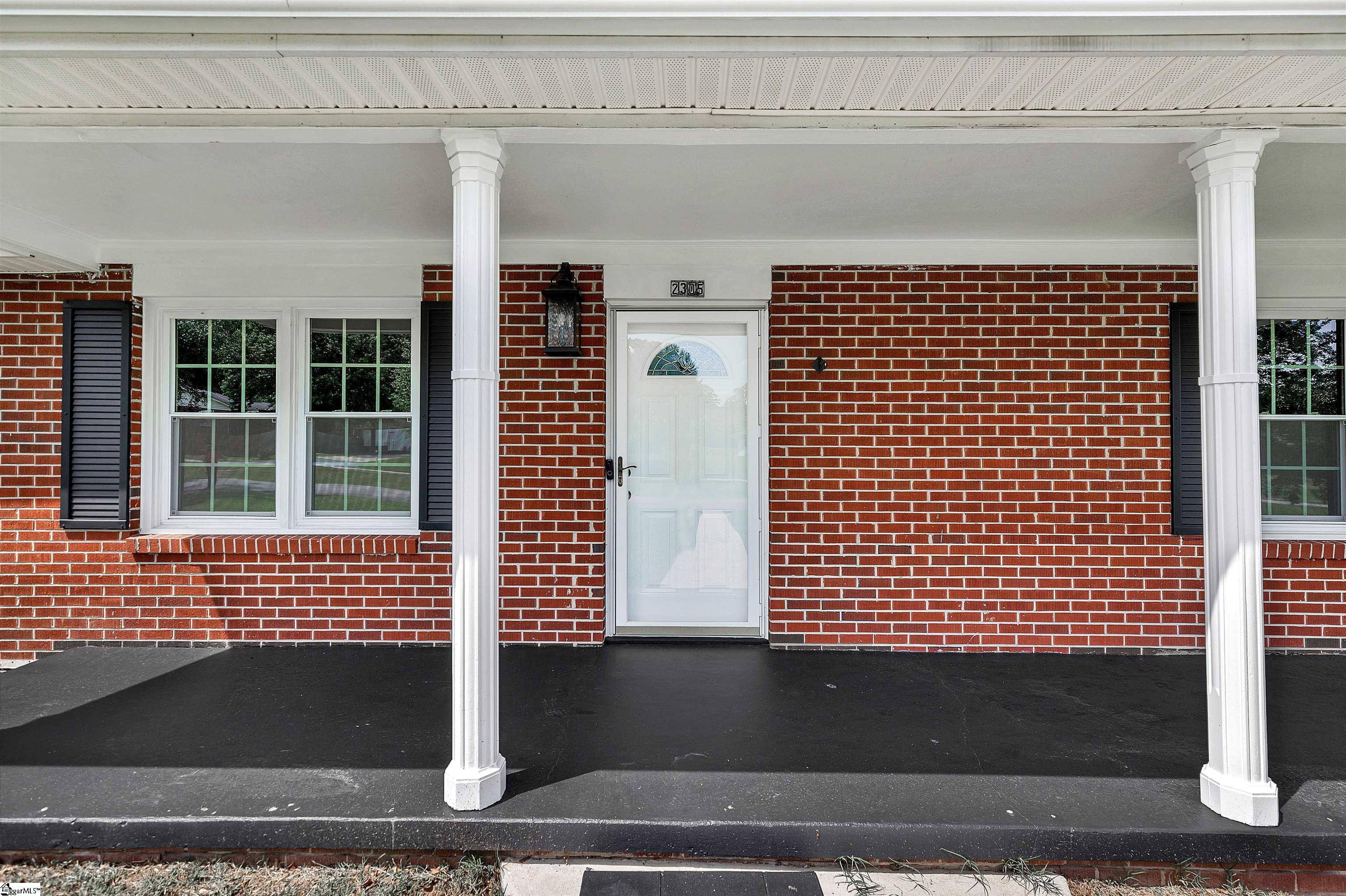 2305 Poplar Lane Anderson, SC 29621 - Photo 4 of 34