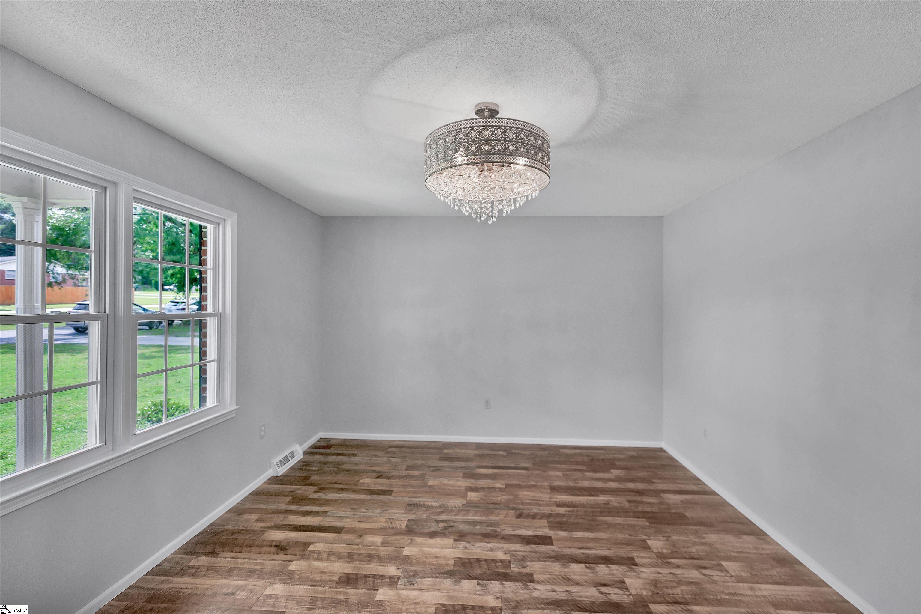 2305 Poplar Lane Anderson, SC 29621 - Photo 8 of 34