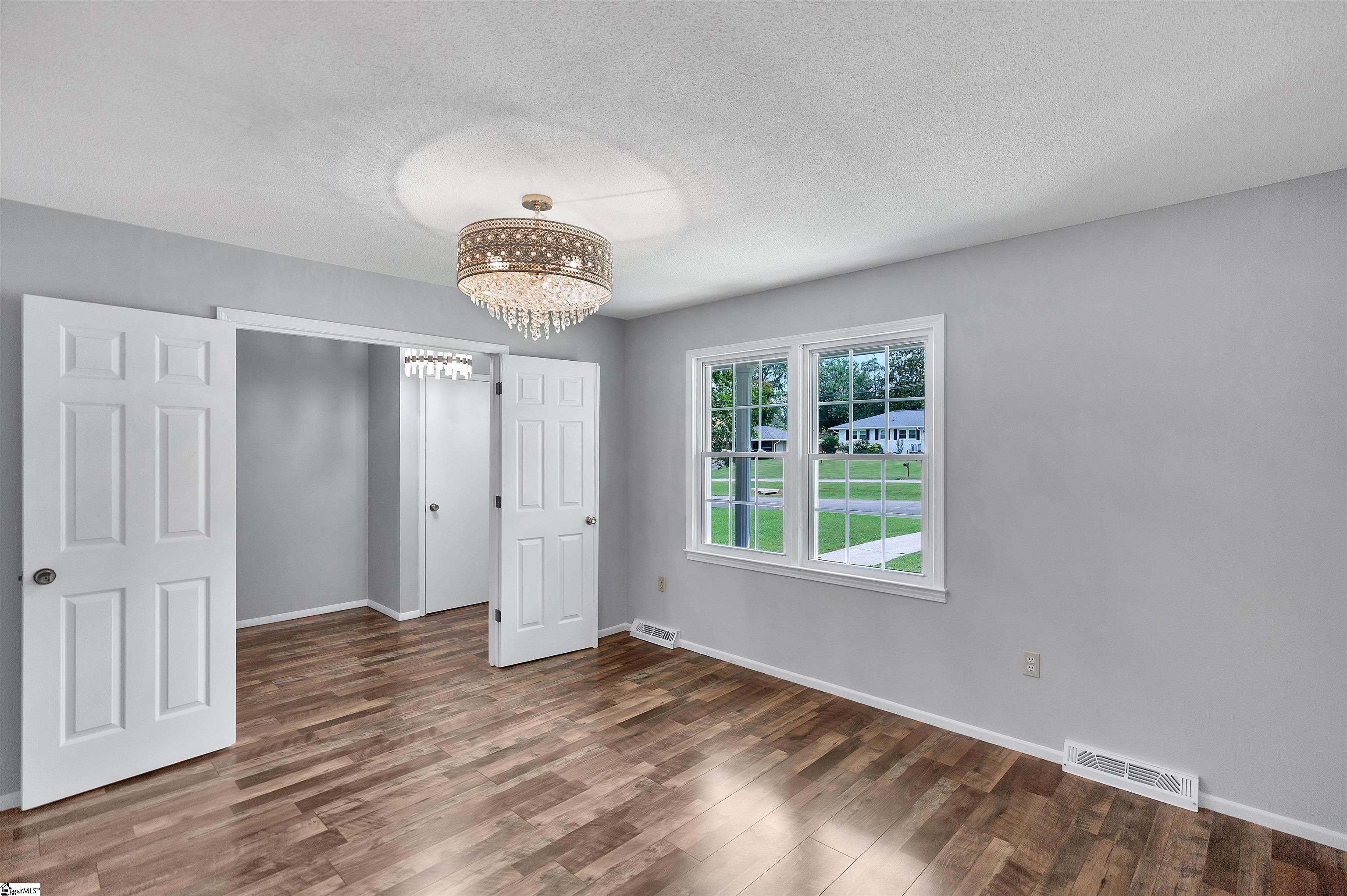 2305 Poplar Lane Anderson, SC 29621 - Photo 9 of 34