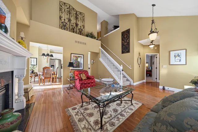 $355,000 | 38347 Churchill Lane, Farmington Hills, MI 48331