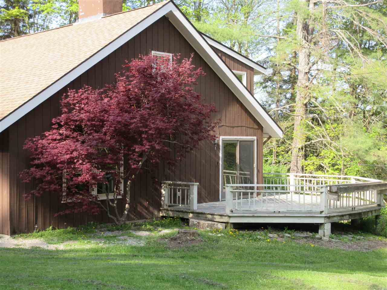 199 Old Stowell Hill Road Londonderry, VT 05148 - Photo 3 of 24