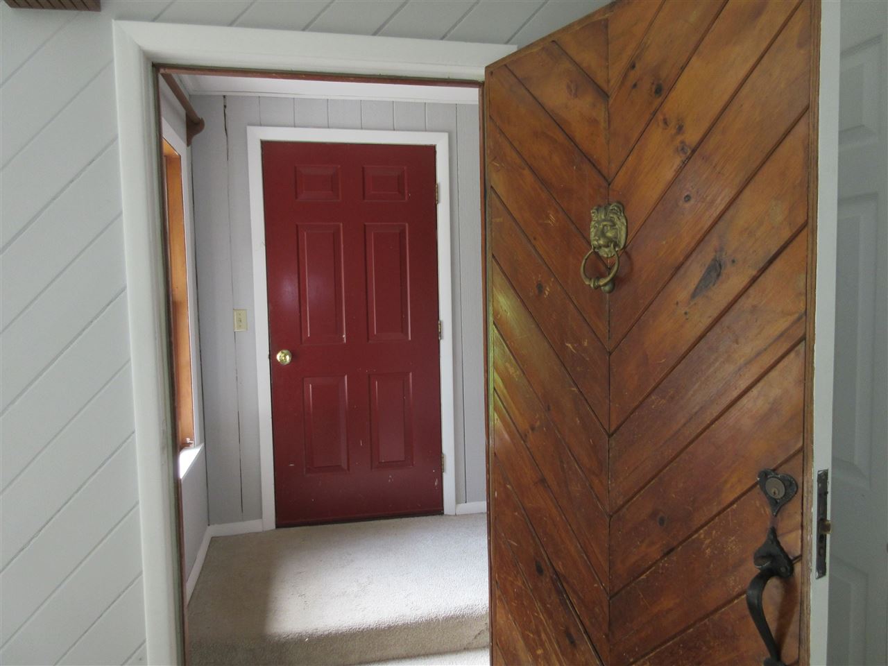 199 Old Stowell Hill Road Londonderry, VT 05148 - Photo 7 of 24