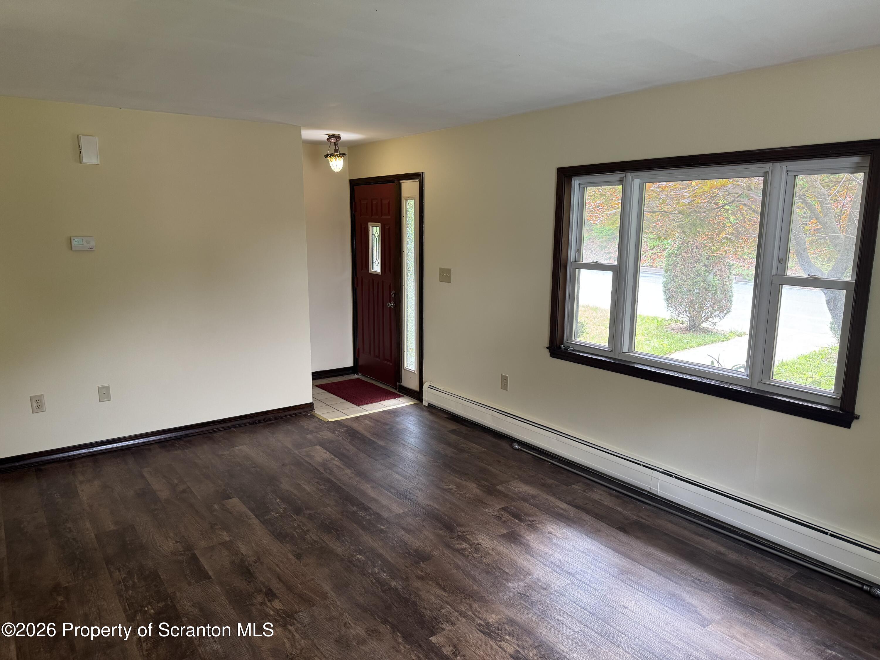 23 East Mountain Road, Unit A Scranton, PA 18505 - Photo 3 of 18 IMG_7564