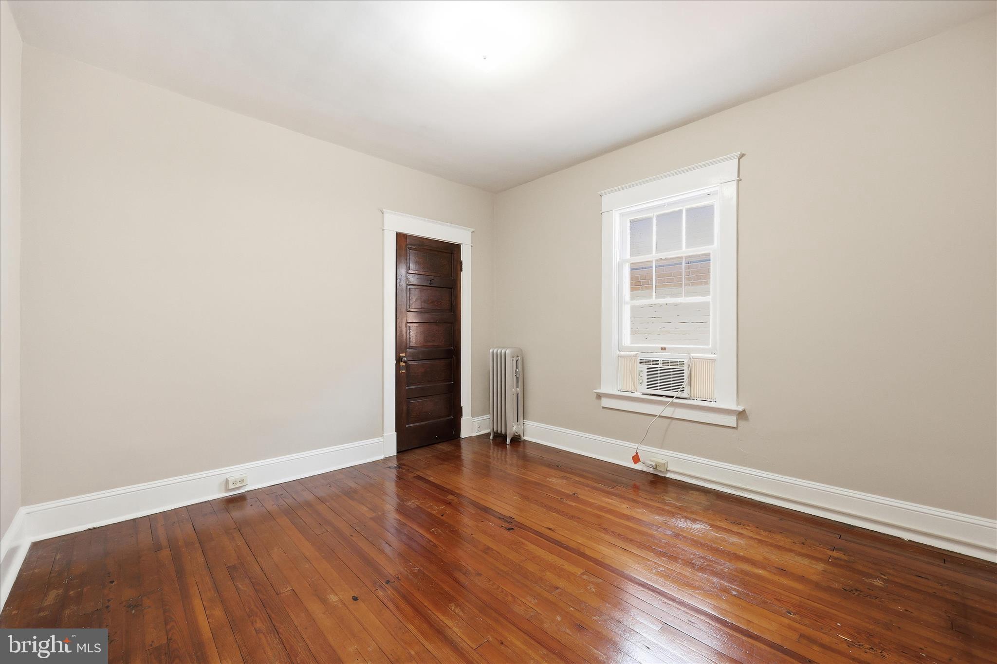 315 West 7th Street Frederick, MD 21701 - Photo 27 of 50 Second Bedroom with lots of space