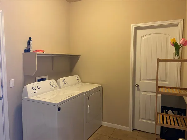 $2,250 | 2448 Lyla Lane, Leander, TX 78641