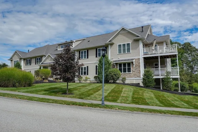 $634,900 | 312 Eagles Nest Way, Unit 312, Franklin, MA 02038