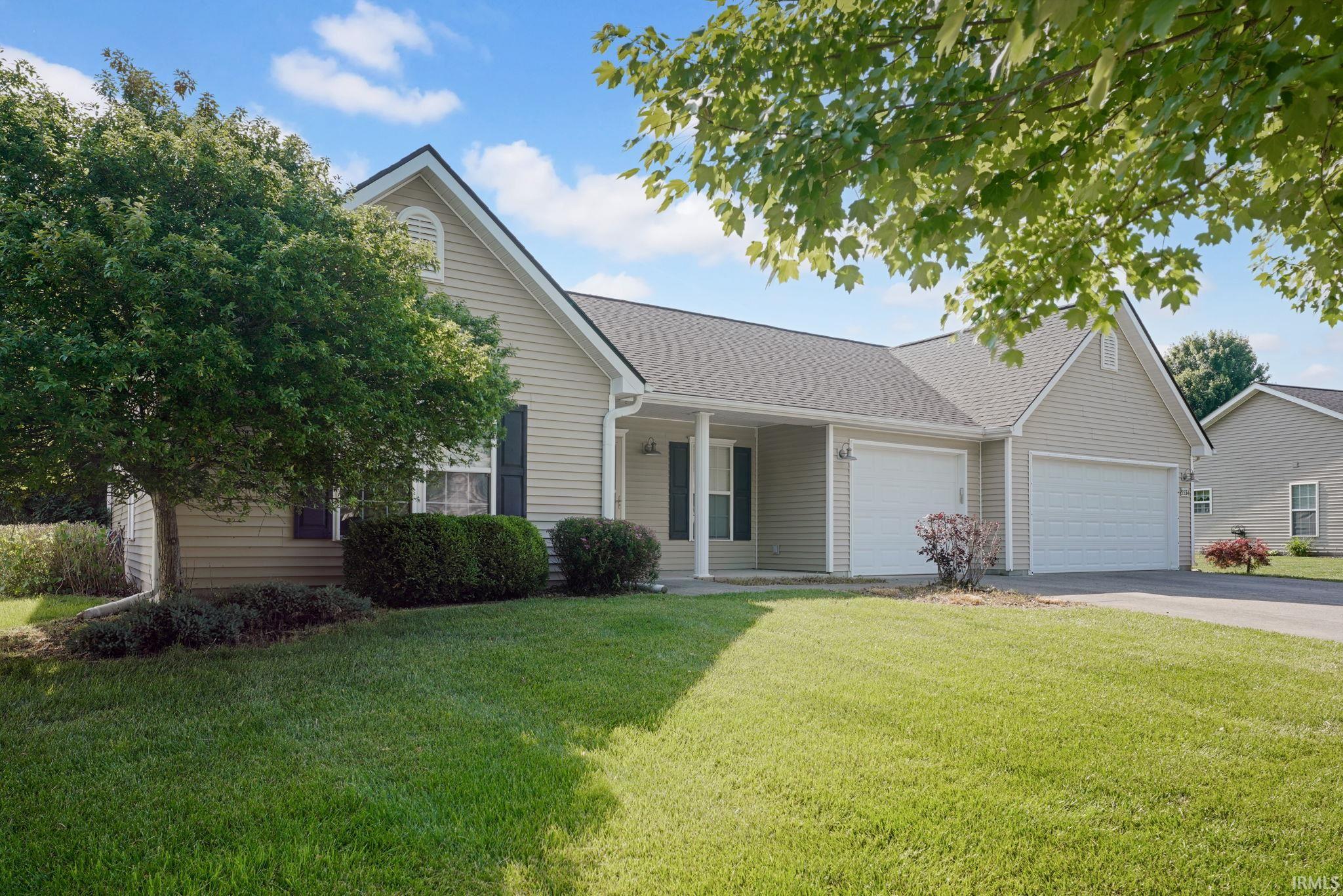 5534 North Andrea Drive Bloomington, IN 47404 - Photo 2 of 27