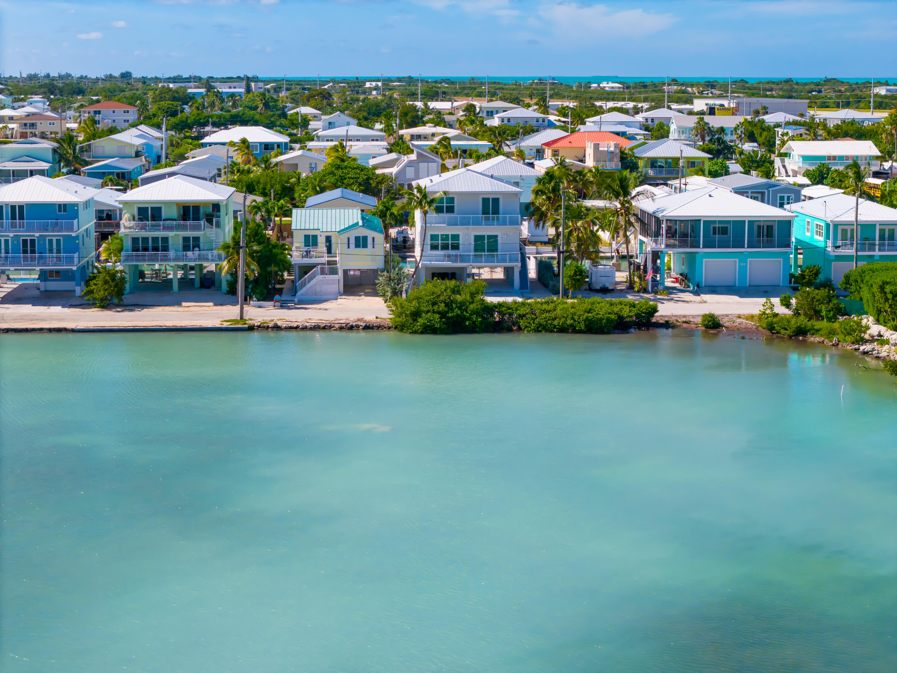 an aerial view of multiple house