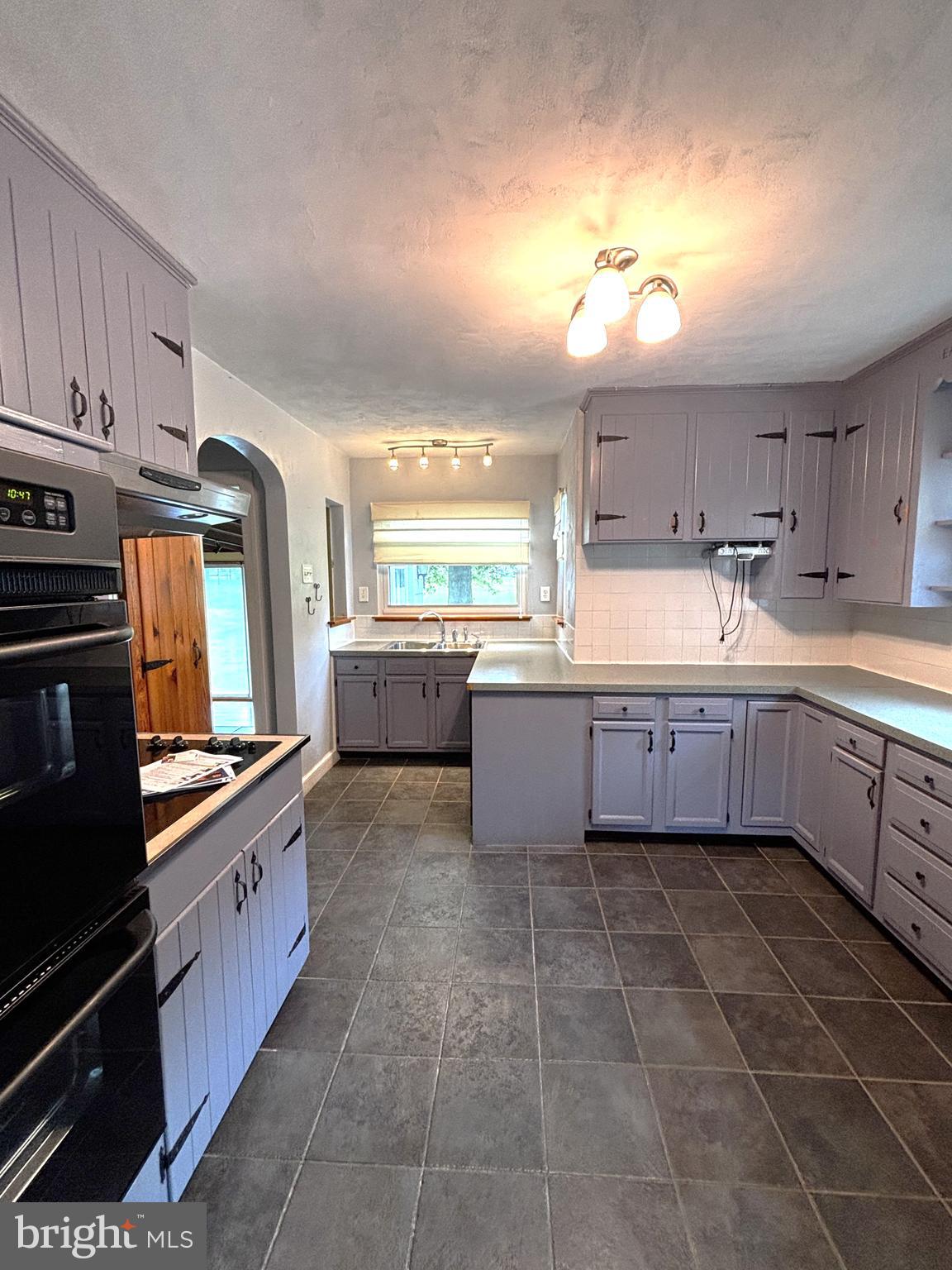 13038 Welty Road Waynesboro, PA 17268 - Photo 12 of 34 Gallery Image 12
