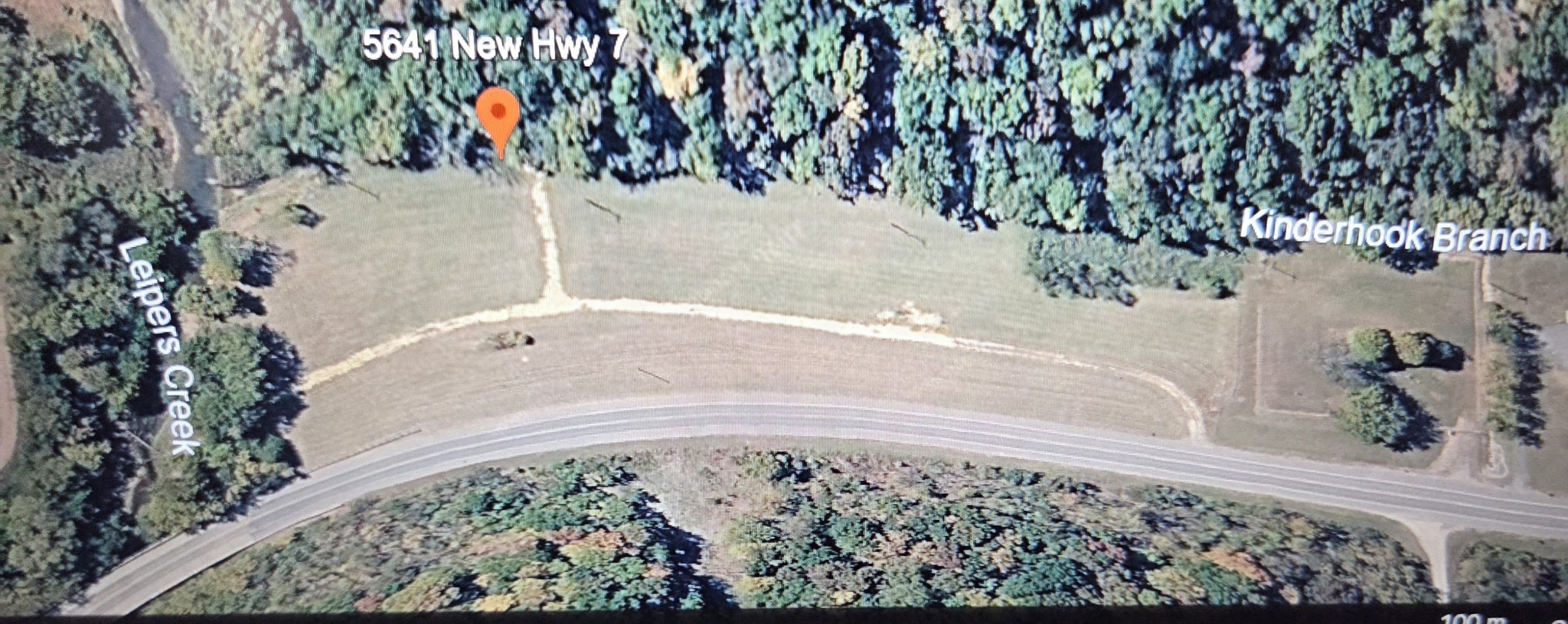 5641 New Highway 7 Santa Fe, TN 38482 - Photo 2 of 20 a view of a vanity