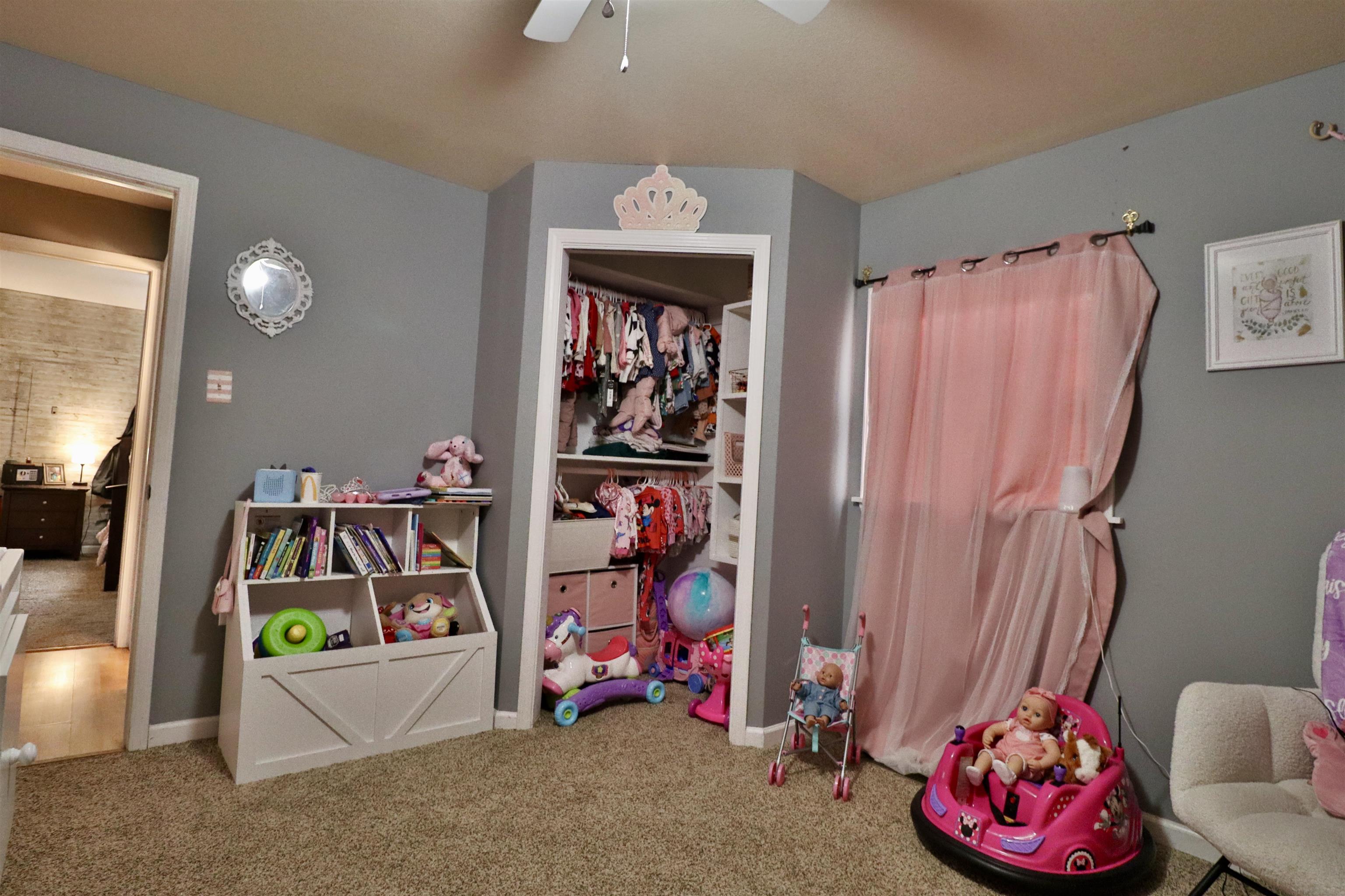 117 Charlie Ennis Road Dyersburg, TN 38024 - Photo 21 of 40 a view of room with toys and toys