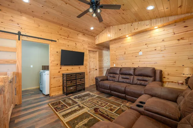 $429,000 | 11512 Stillson Road, Luck, WI 54853