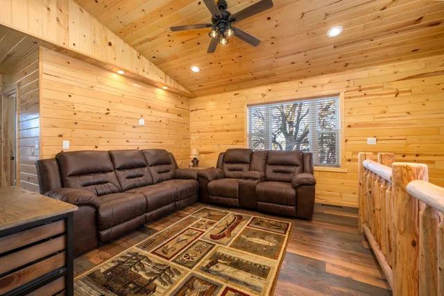 $429,000 | 11512 Stillson Road, Luck, WI 54853