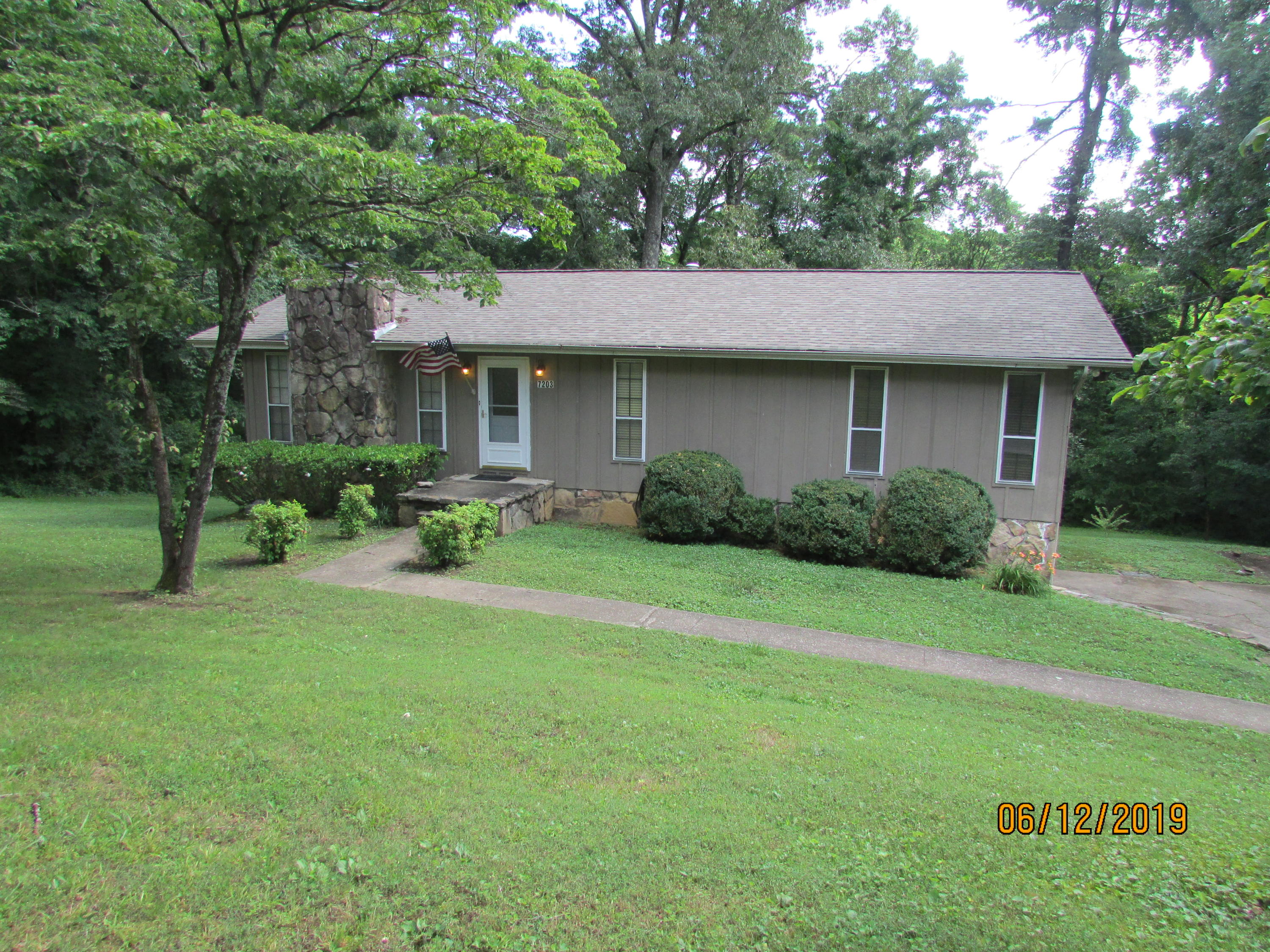 7203 Cane Hollow Road Hixson, TN 37343 - Photo 3 of 21 IMG_1153