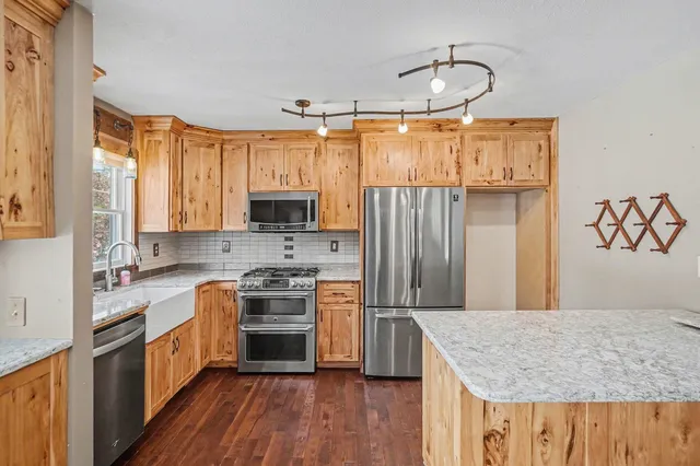 $450,000 | 1710 215th Avenue, Morley, MI 49336