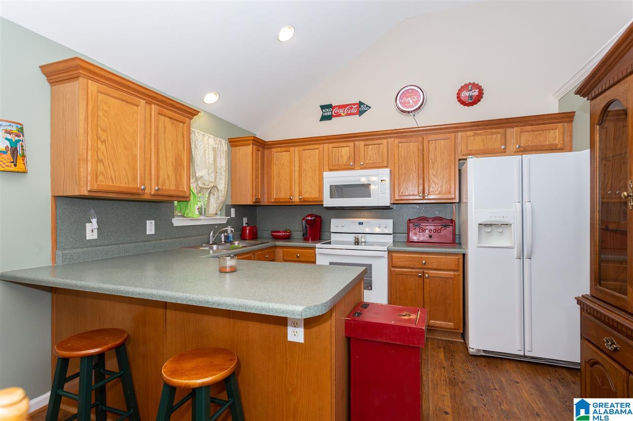 5130 Dewey Heights Road Pinson, AL 35126 - Photo 7 of 26