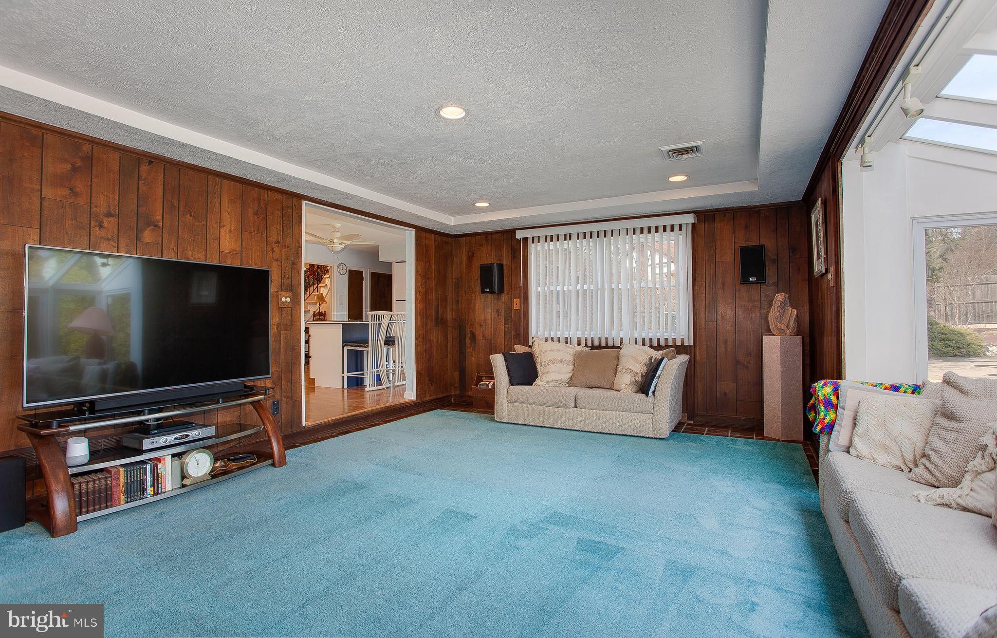 893 Broadmoor Road Huntingdon Valley, PA 19006 - Photo 13 of 34 Family room