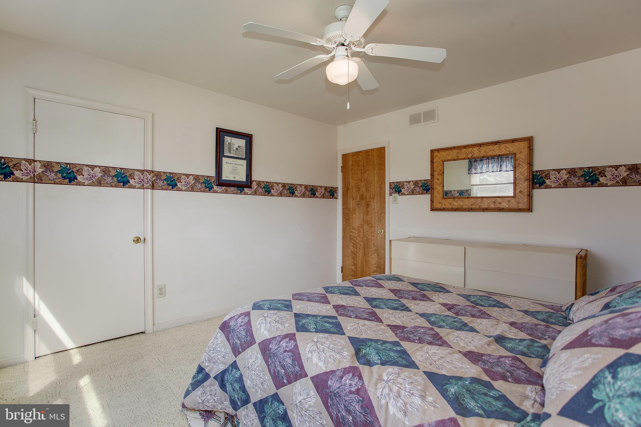 893 Broadmoor Road Huntingdon Valley, PA 19006 - Photo 23 of 34 3rd Bedroom