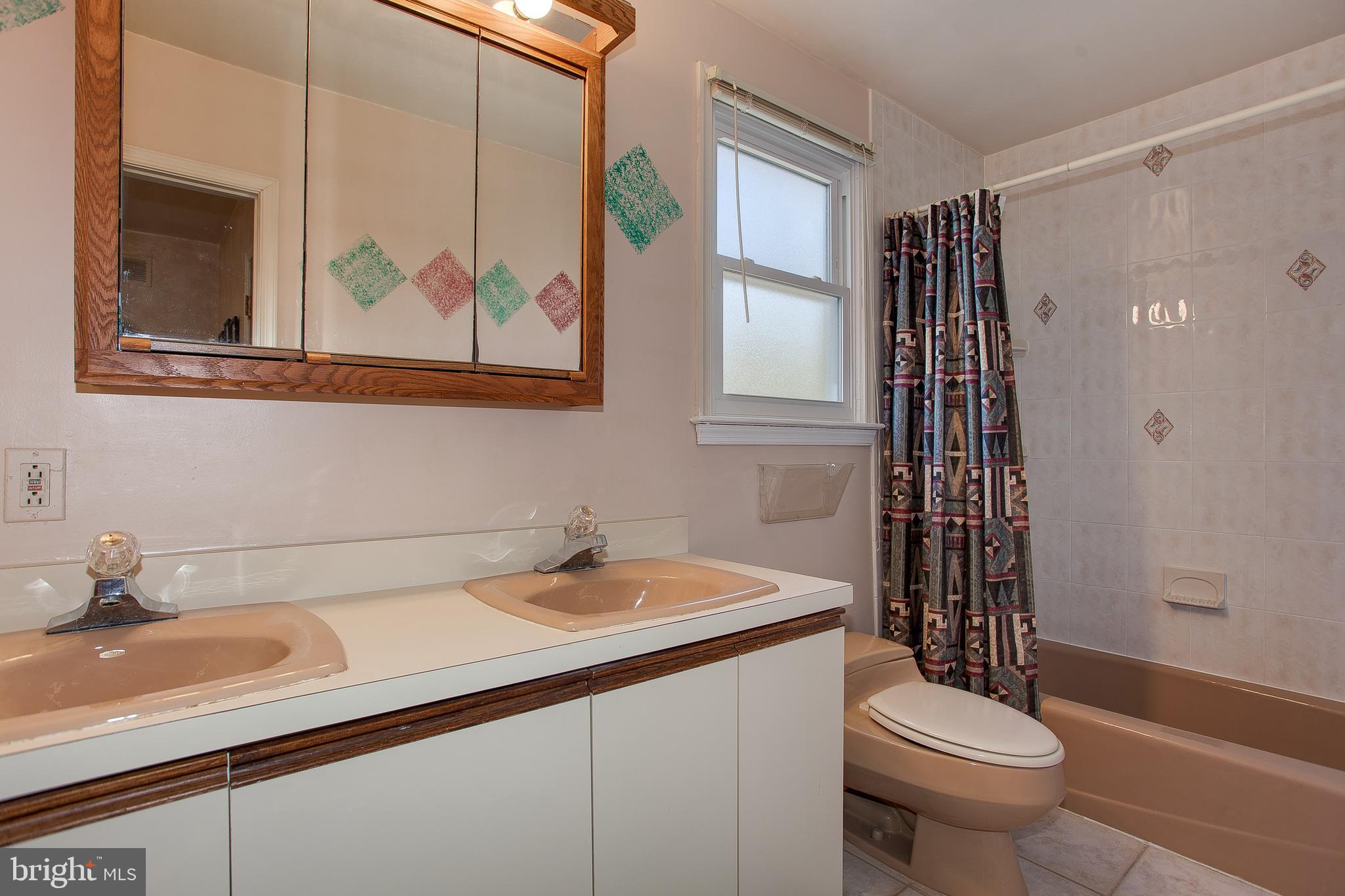 893 Broadmoor Road Huntingdon Valley, PA 19006 - Photo 26 of 34 Hall Bathroom