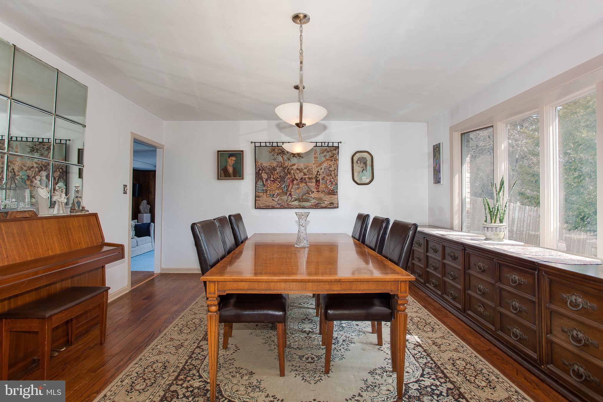 893 Broadmoor Road Huntingdon Valley, PA 19006 - Photo 8 of 34 Dining Room