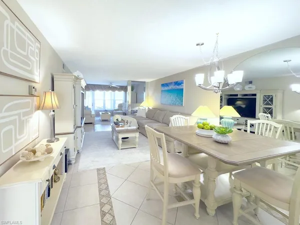 $284,000 | 4085 Northlight Drive, Unit 5607, Naples, FL 34112