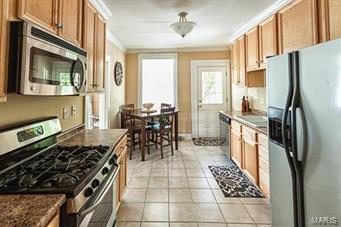 435 North Sappington Road Glendale, MO 63122 - Photo 12 of 21