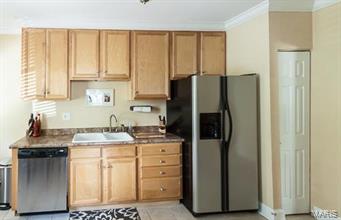 435 North Sappington Road Glendale, MO 63122 - Photo 13 of 21