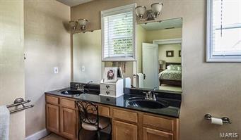 435 North Sappington Road Glendale, MO 63122 - Photo 16 of 21