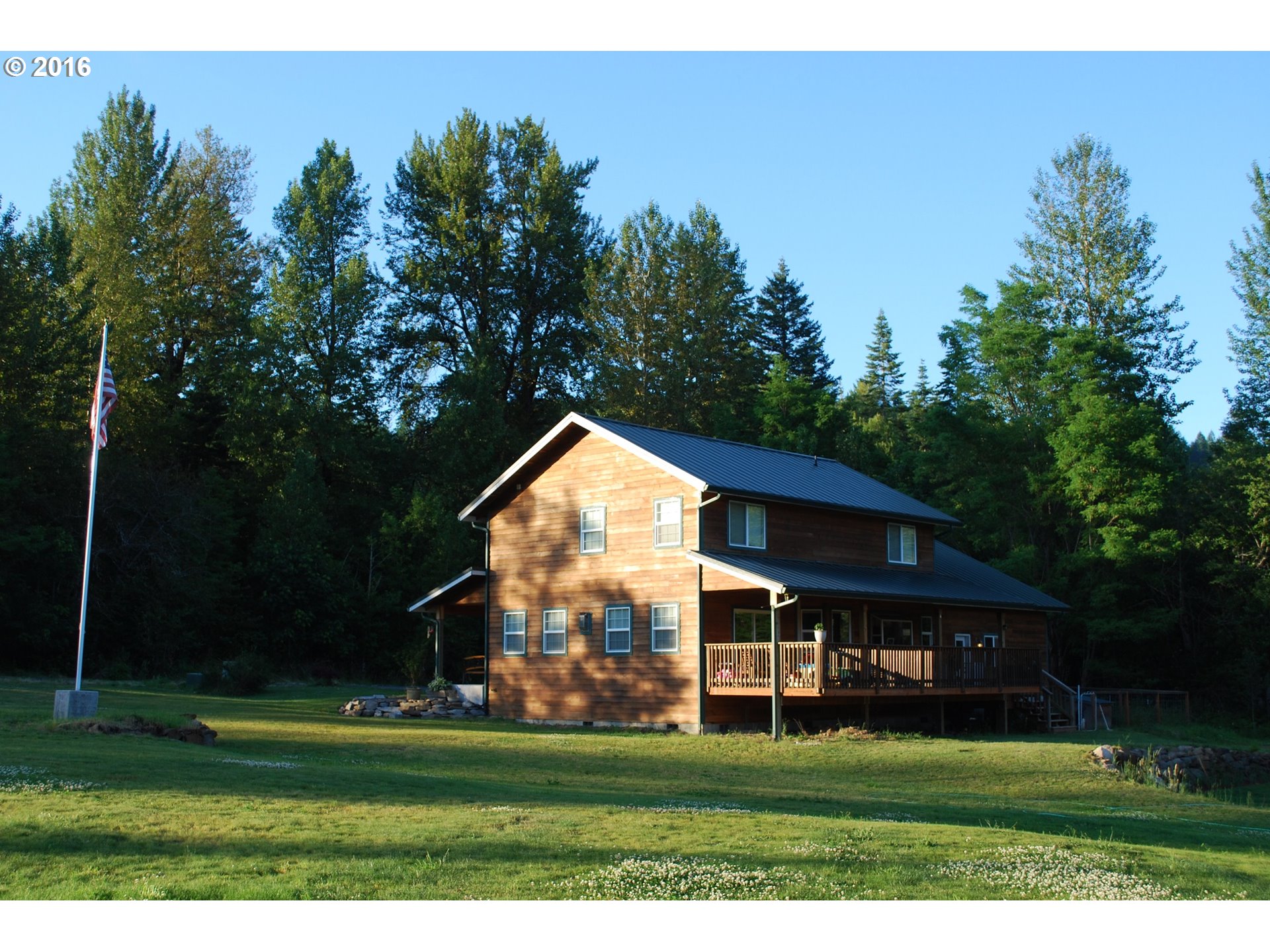 51 Miles Road Stevenson, WA 98648 - Photo 3 of 22