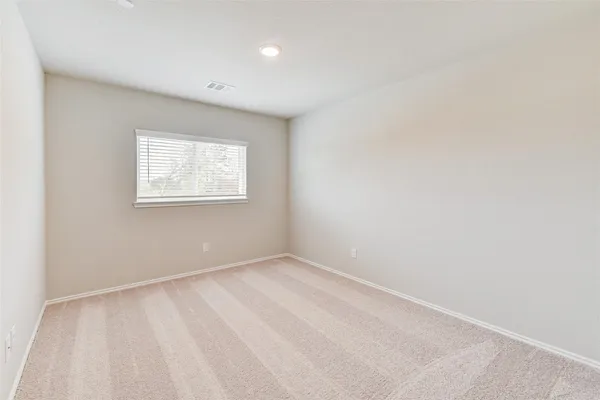 $2,000 | 11938 Amber Oak Way, Tomball, TX 77375