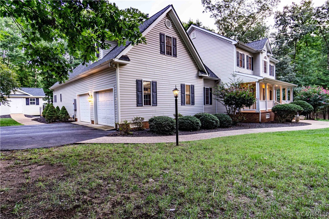 1411 Palmore Road Powhatan, VA 23139 - Photo 3 of 45 Gallery Image 3
