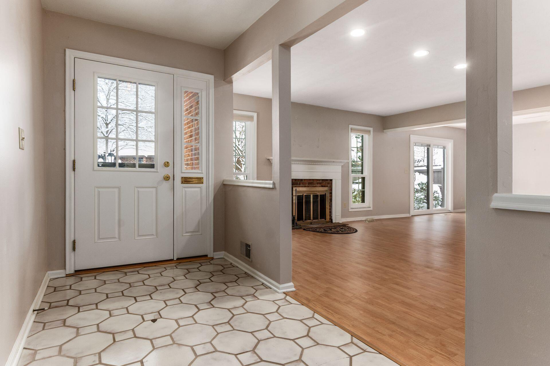 4765 Coach Road Columbus, OH 43220 - Photo 5 of 47 Entry hall opens to the Great Room