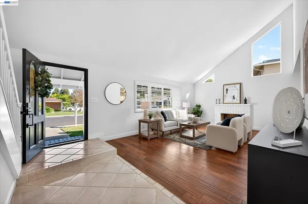 $1,695,000 | 7326 Hillsdale Drive, Pleasanton, CA 94588