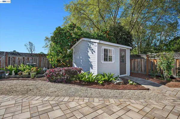 $1,695,000 | 7326 Hillsdale Drive, Pleasanton, CA 94588