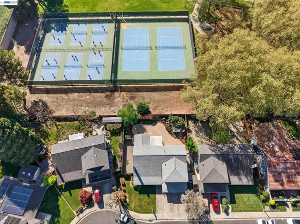 $1,695,000 | 7326 Hillsdale Drive, Pleasanton, CA 94588