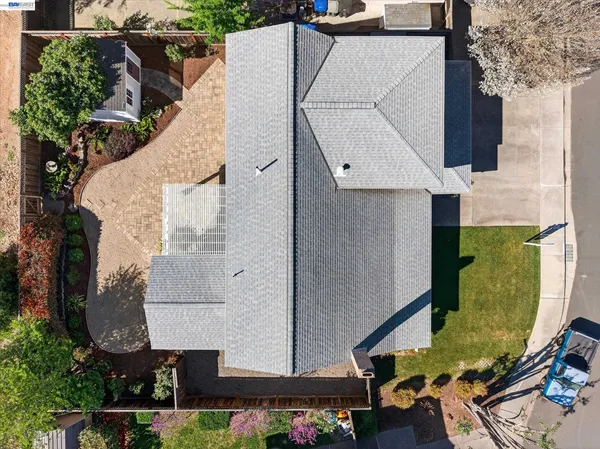 $1,695,000 | 7326 Hillsdale Drive, Pleasanton, CA 94588