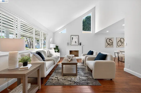 $1,695,000 | 7326 Hillsdale Drive, Pleasanton, CA 94588