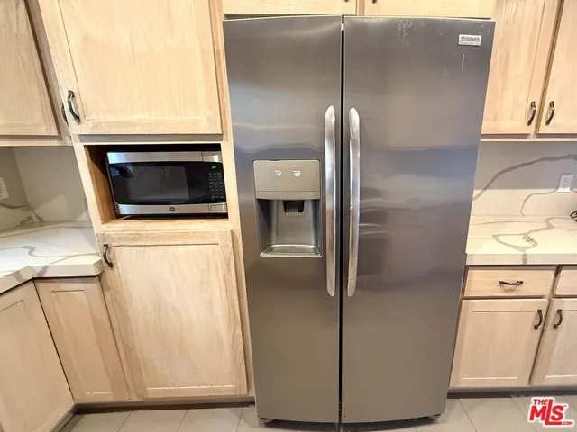 $4,250 | 2701 South Harcourt Avenue, Los Angeles, CA 90016